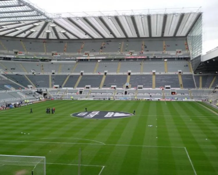 Comment acheter des tickets pour un match de Newcastle à St James Park ?
