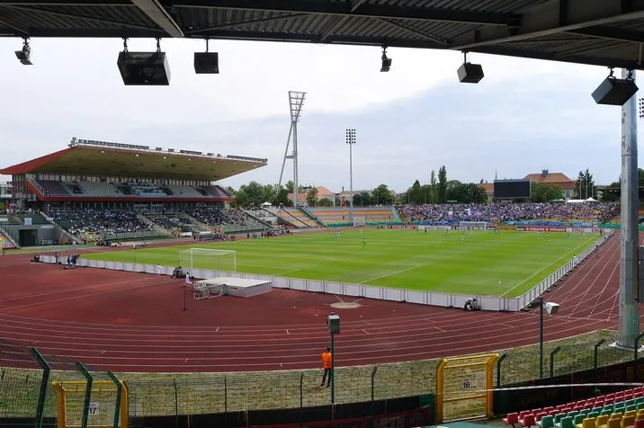 Friedrich-Ludwig-Jahn-Sportpark (Berlin) 1