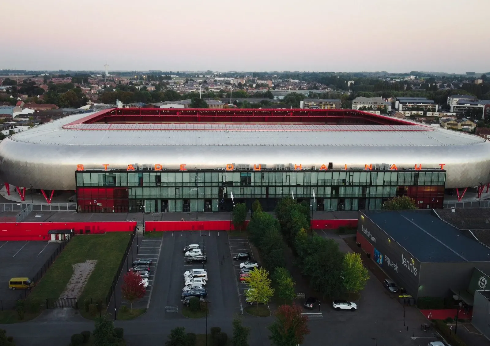 Stade du Hainaut 2