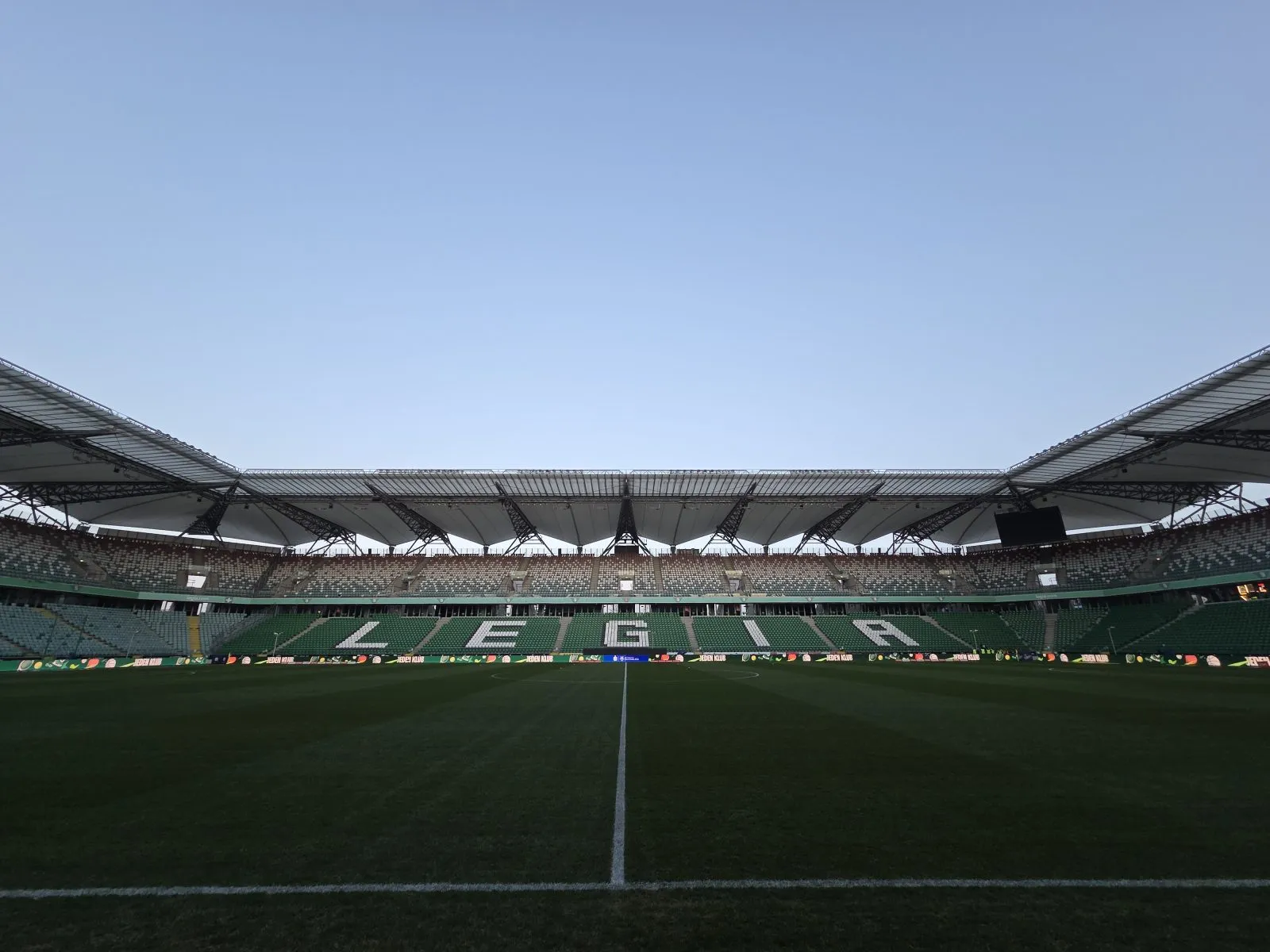 Stadion Miejski Legia Warszawa im. Marszałka J. Piłsudskiego (Stade de l'armée polonaise ) 1