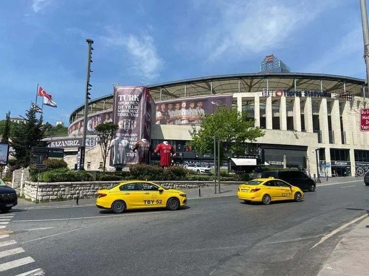 Besiktas Park (Tüpras Stadyumu) 2