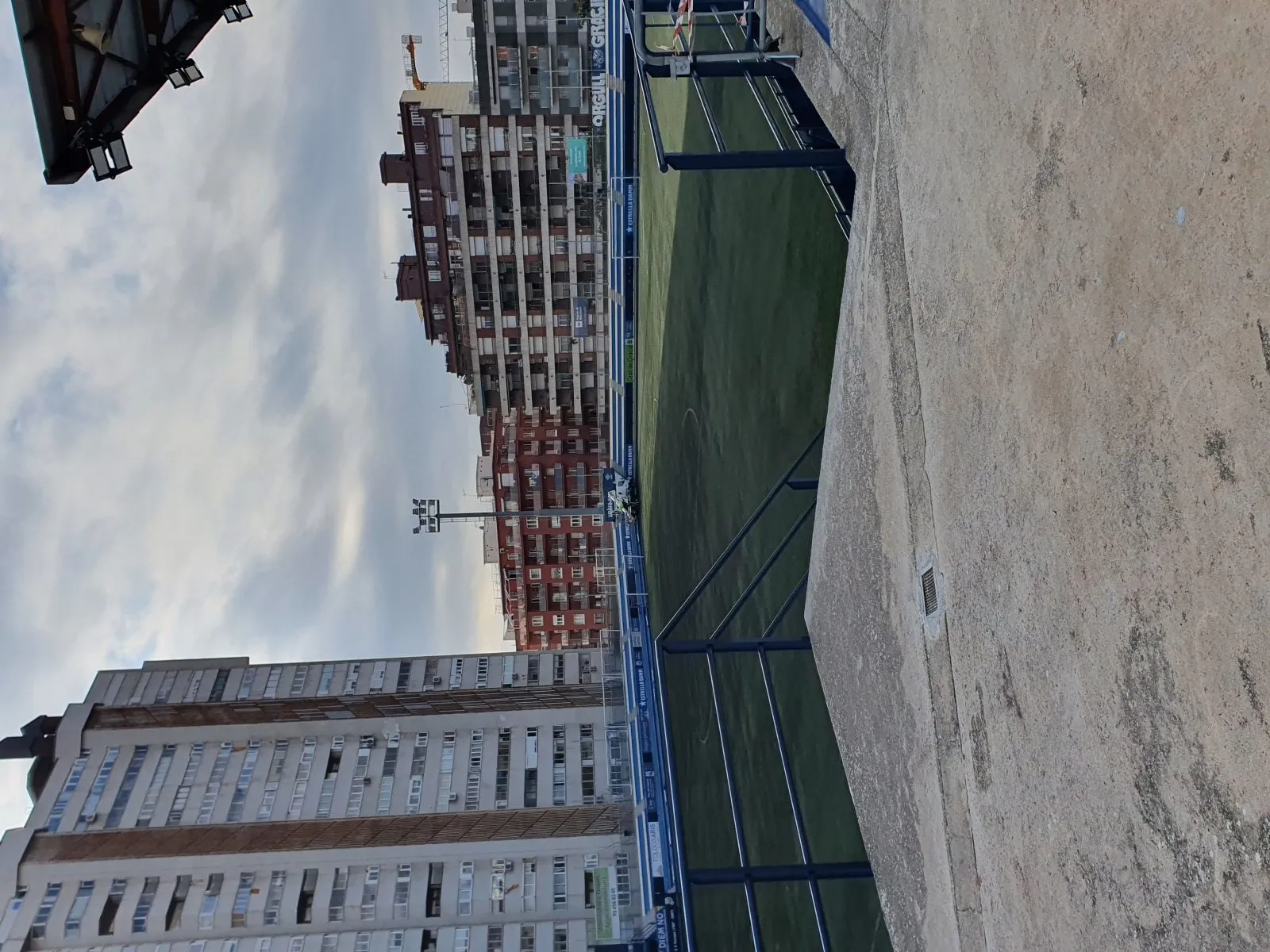Nou Sardenya 4