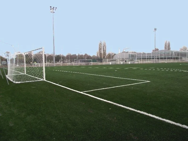 Stade du Canal (Menora) 1