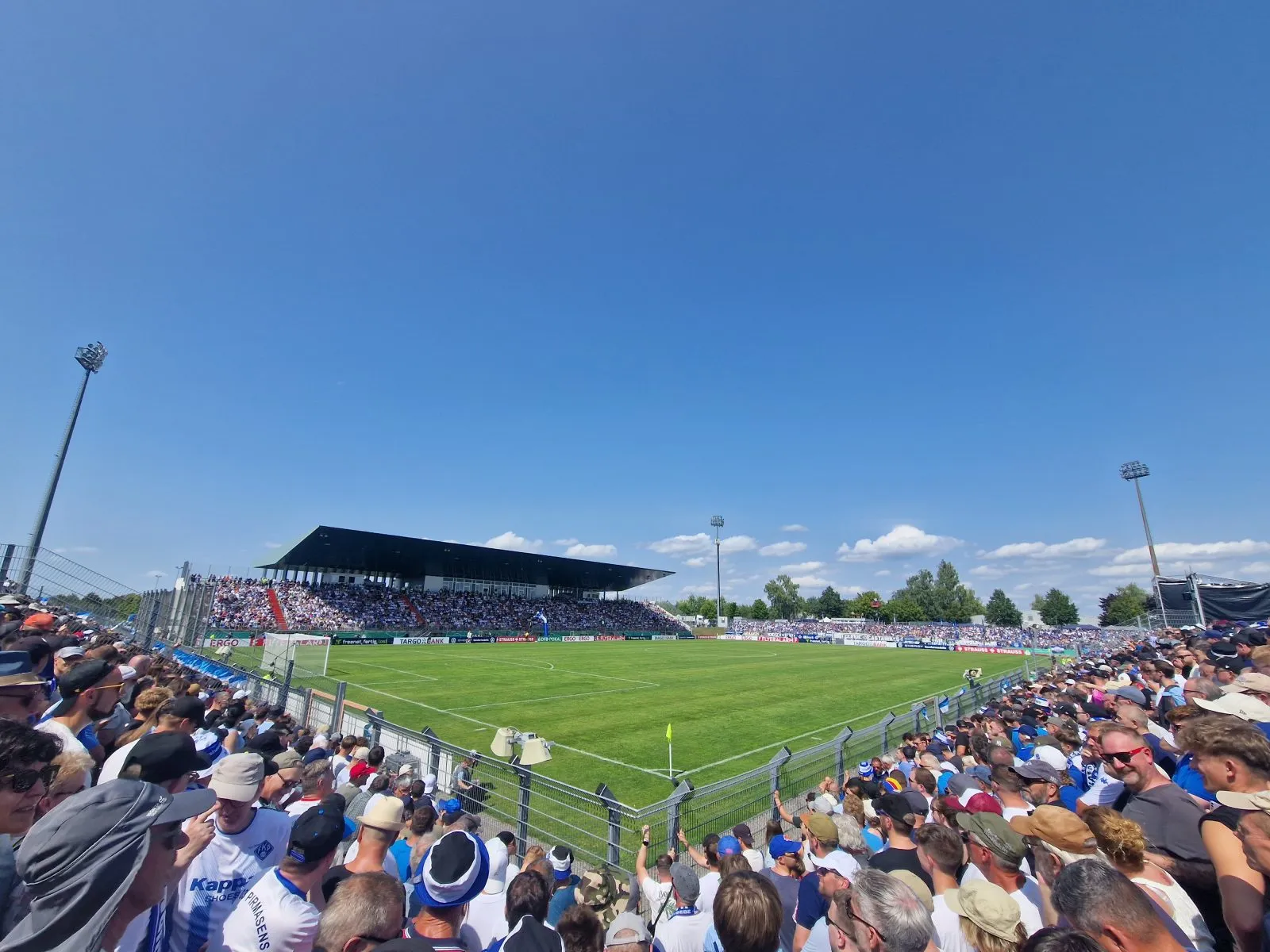 Sportpark Husterhöhe 1
