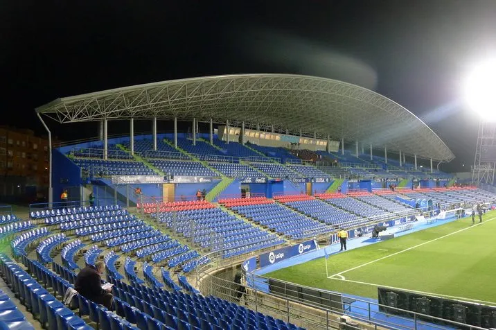 Coliseum (Alfonso Pérez) 1