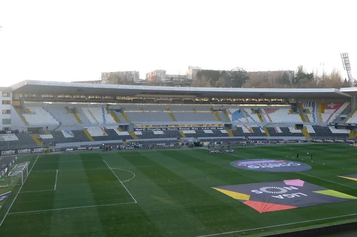 Estádio D. Afonso Henriques 3