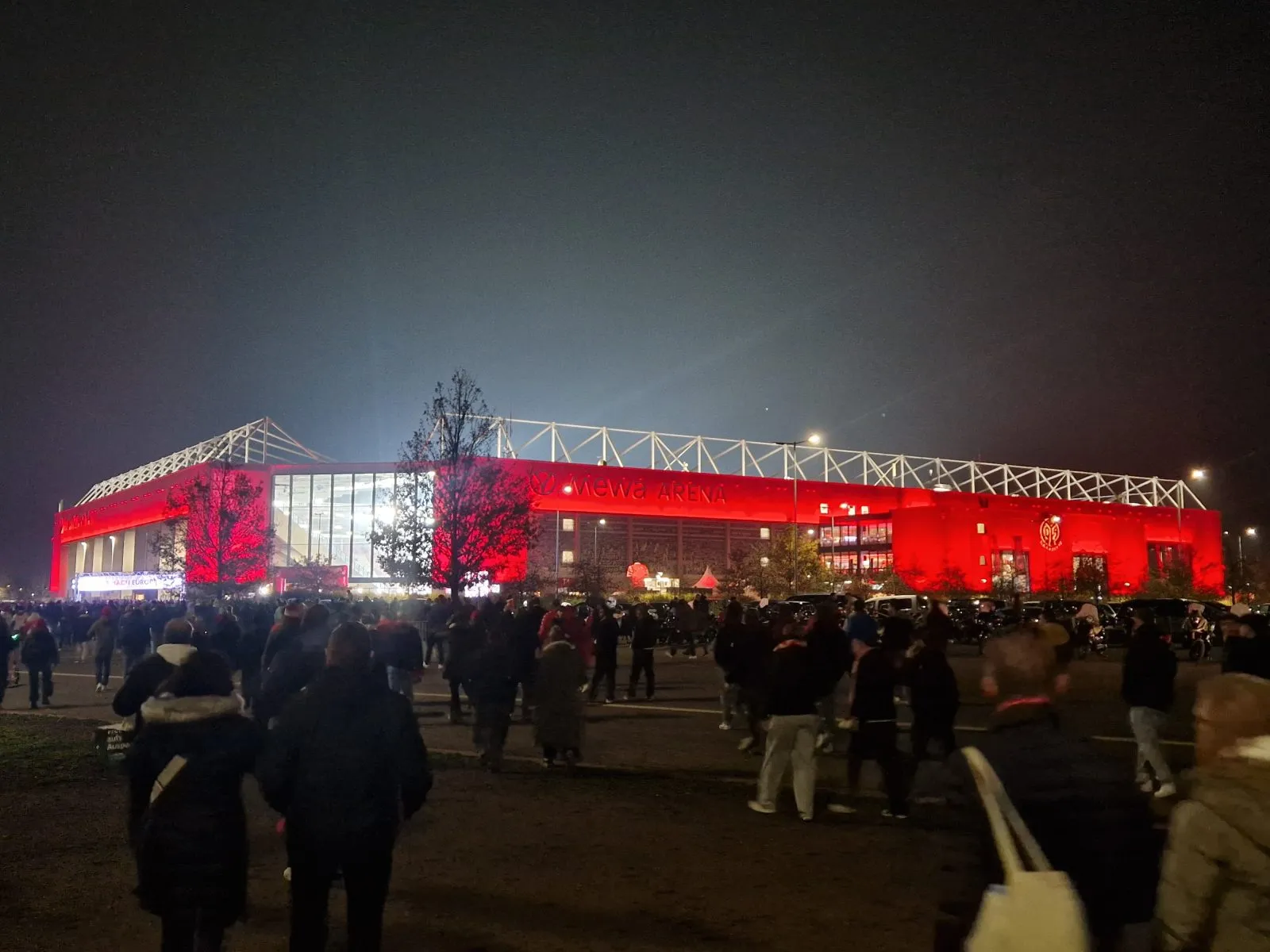 MEWA ARENA ( OPEL ARENA) 1