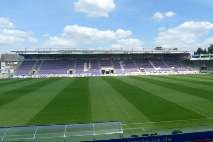 Stadion an der Bremer Brücke 1